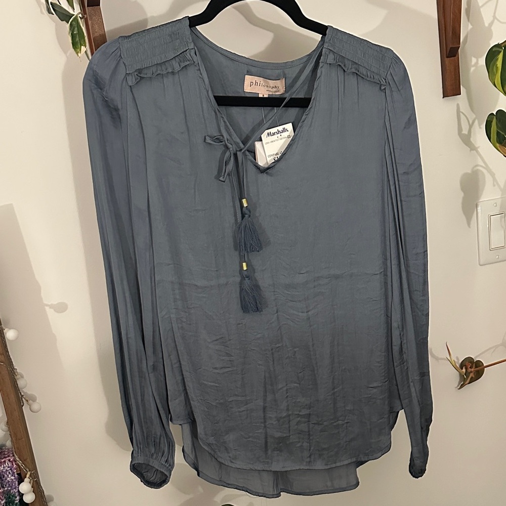 *NWT* Philosophy | Blue Gray Women's Blouse 🦋